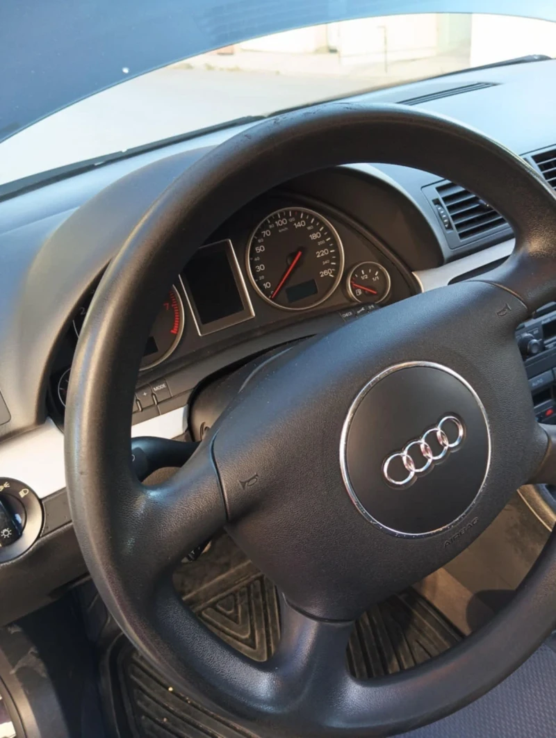 Audi A4, снимка 9 - Автомобили и джипове - 53050328