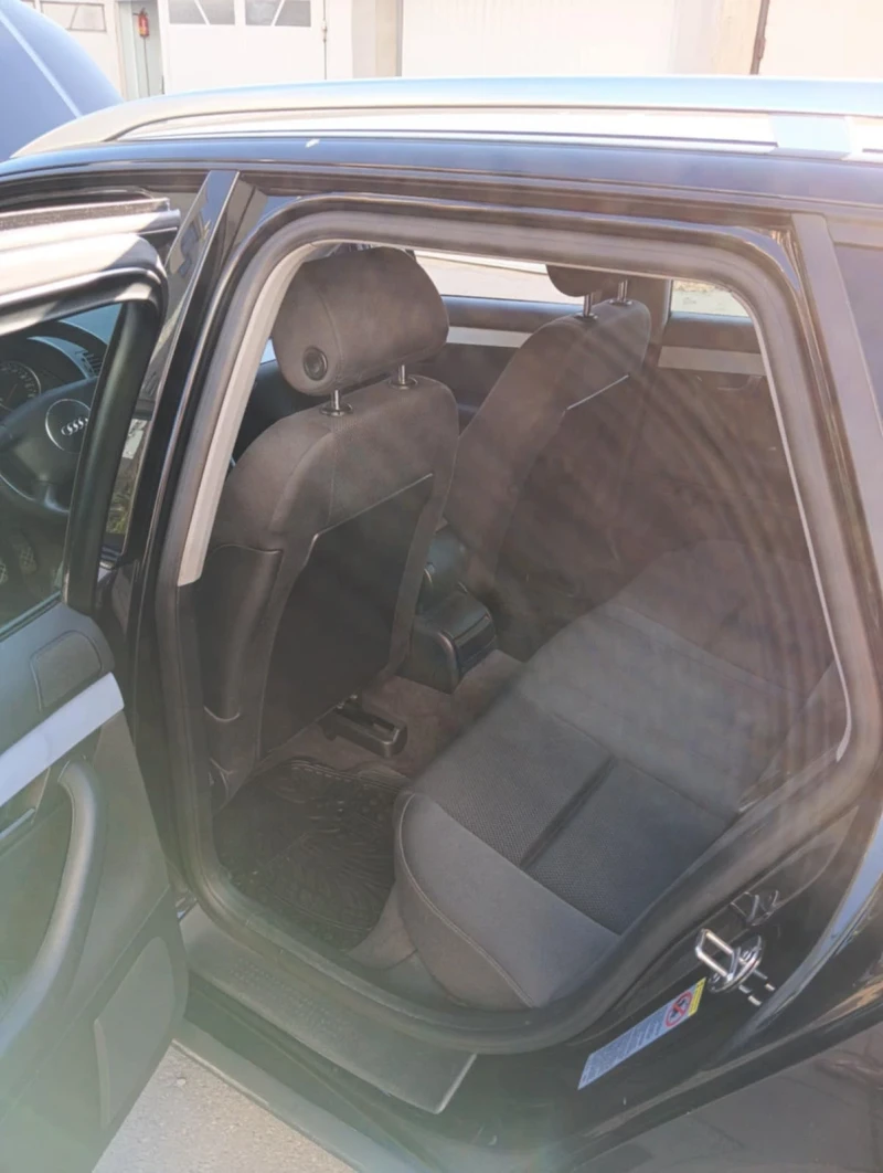 Audi A4, снимка 2 - Автомобили и джипове - 53050328
