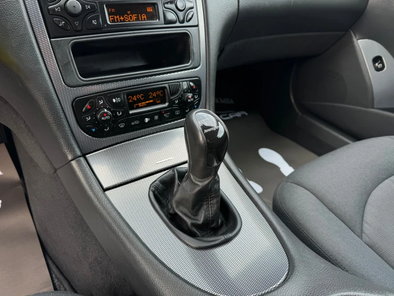 Mercedes-Benz CLK 200-KOMPRESSOR-149000км.-КАТО НОВА, снимка 14 - Автомобили и джипове - 53231460