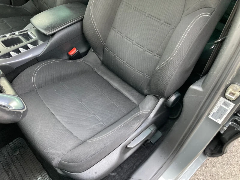 DS DS 5 2.0 HDI 163 konq Avtomatik EVRO 5, снимка 7 - Автомобили и джипове - 53398696