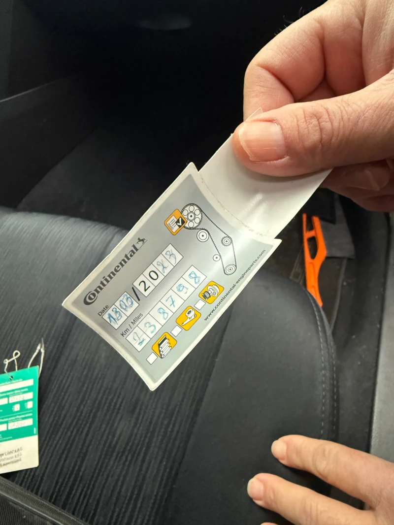 Subaru Legacy 2.0, снимка 13 - Автомобили и джипове - 53569762