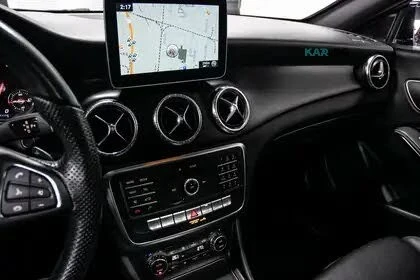 Mercedes-Benz CLA 250* 4Matic* АвтоКредит* (ЦЕНА ДО БГ), снимка 11 - Автомобили и джипове - 54947798