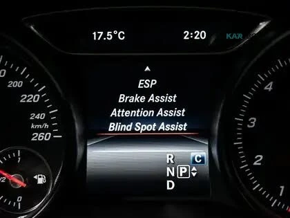 Mercedes-Benz CLA 250* 4Matic* АвтоКредит* (ЦЕНА ДО БГ), снимка 16 - Автомобили и джипове - 54947798