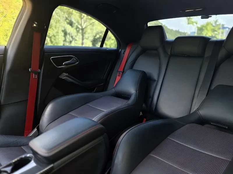 Mercedes-Benz CLA 45 AMG Amg 4Matic, снимка 13 - Автомобили и джипове - 55049872
