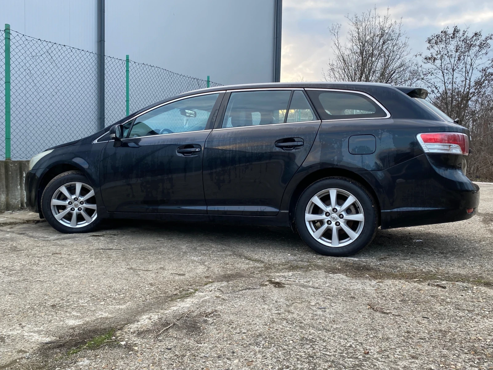 Toyota Avensis 2.0D4D 126кс ЕВРО 5 ИТАЛИЯ | Mobile.bg — изображение 16