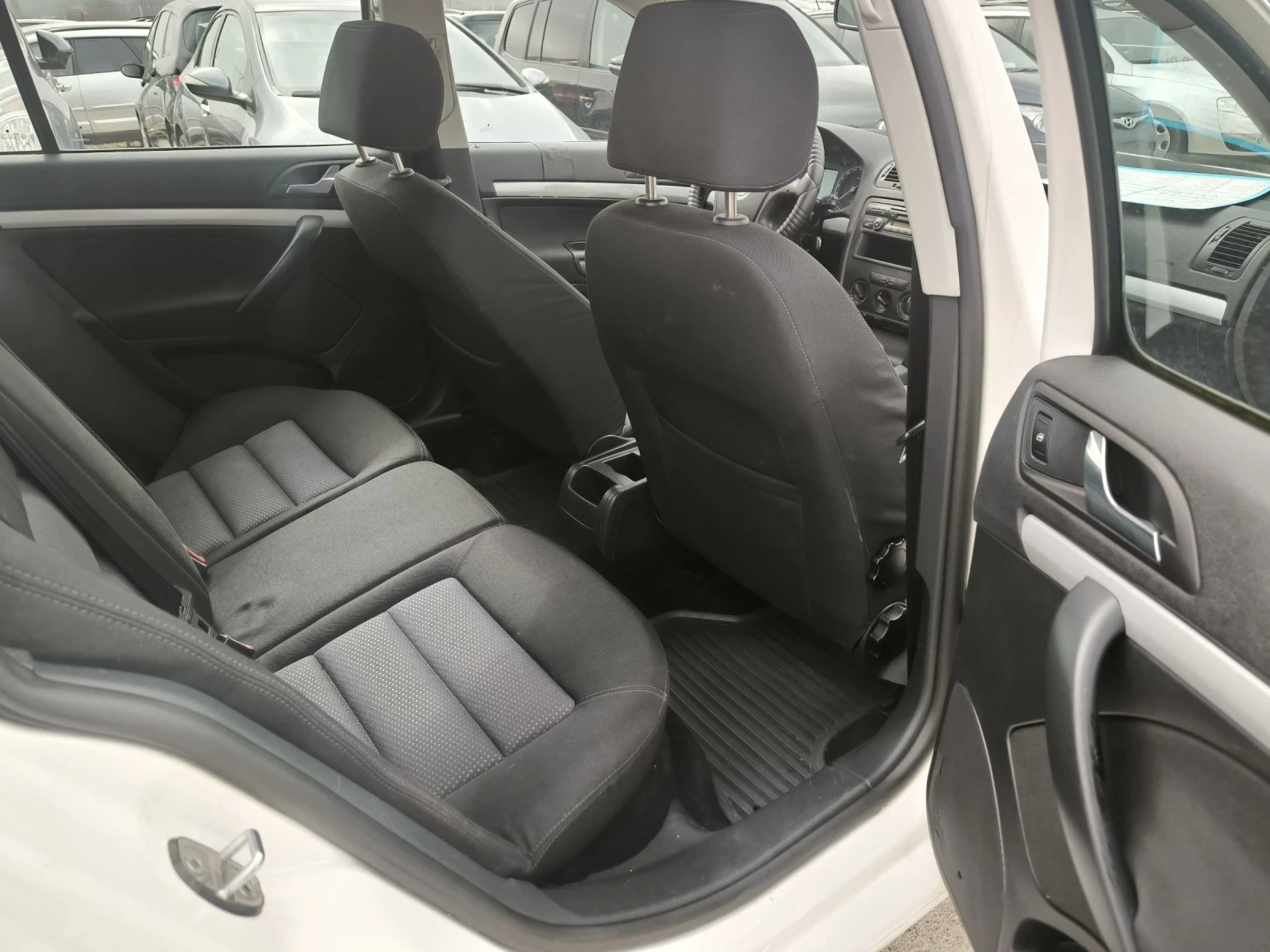 Skoda Octavia 2.0I 4x4 | Mobile.bg � ����������� 10