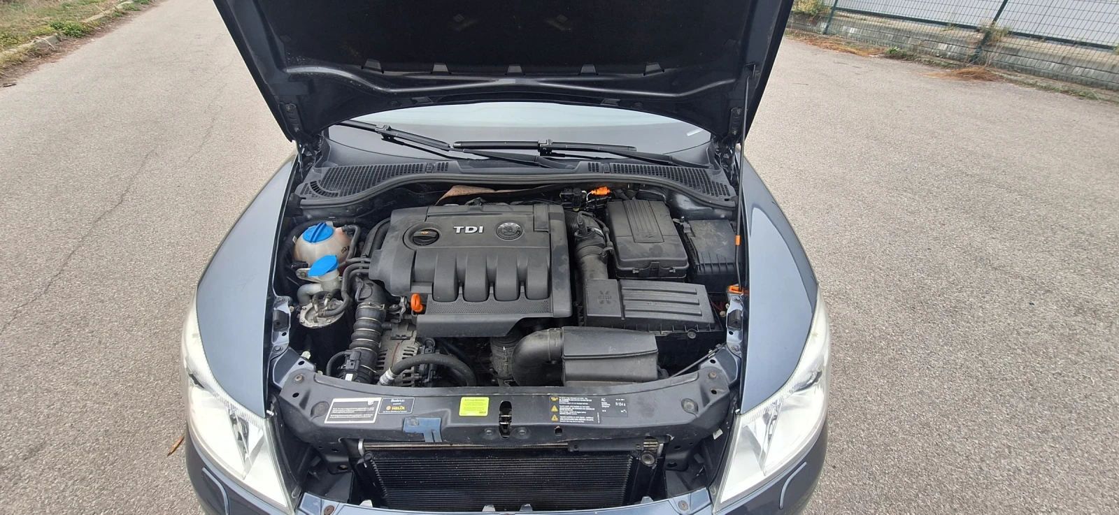 Skoda Octavia   2.0  140 4x4   | Mobile.bg   17