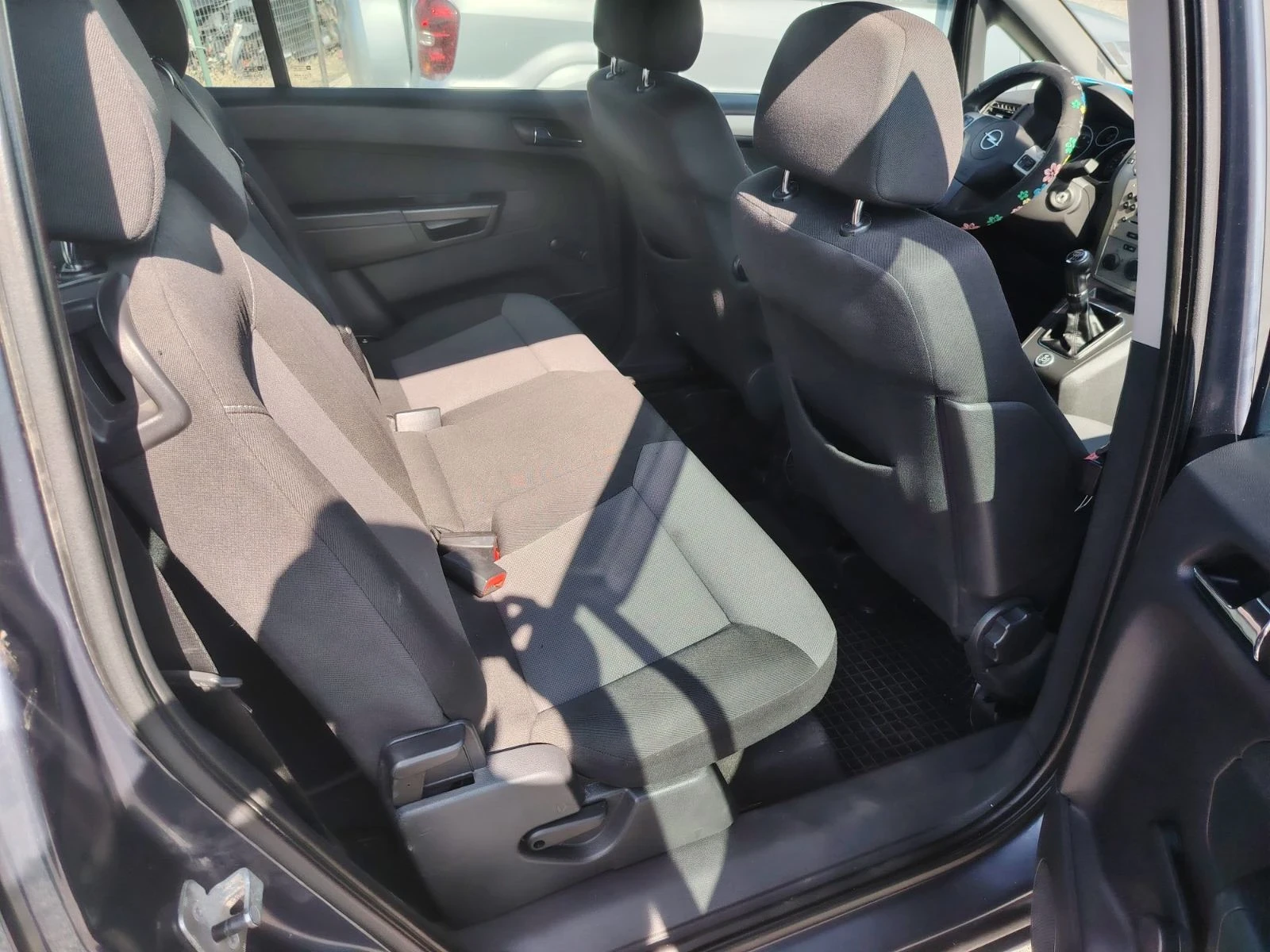 Opel Zafira  - изображение 9