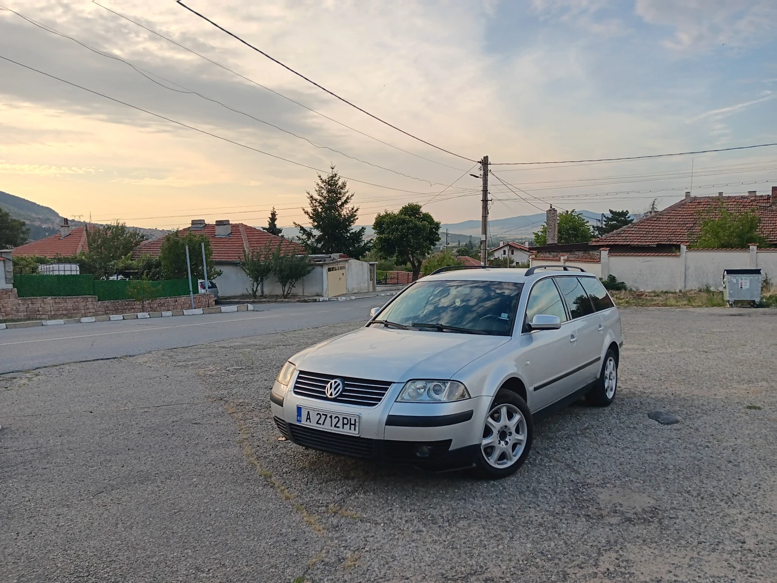 VW Passat 1.9TDI 101 | Mobile.bg   1