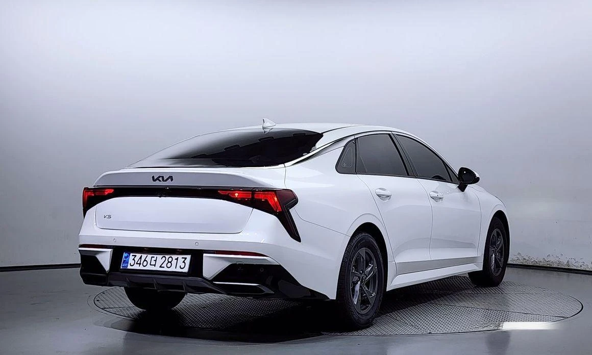 Kia K5 2.0 LPi Trendy * НАЙ-ДОБРА ЦЕНА В БЪЛГАРИЯ*  - изображение 2