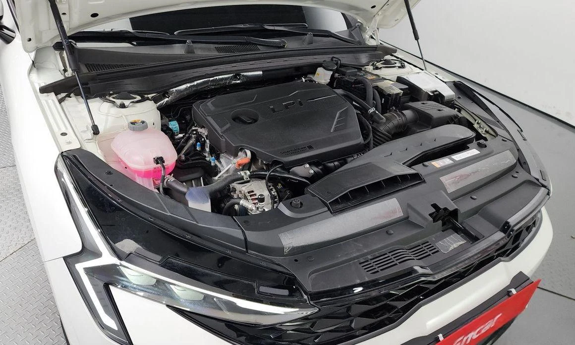 Kia K5 2.0 LPi Trendy * НАЙ-ДОБРА ЦЕНА В БЪЛГАРИЯ*  - изображение 6