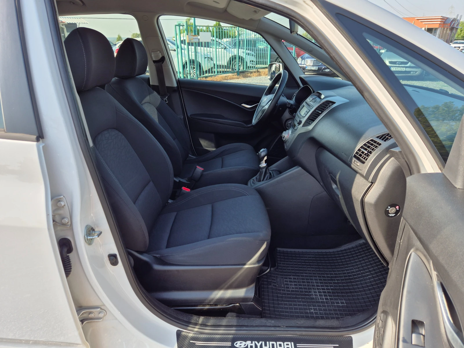 Hyundai Ix20 1.6i Газ.Инжек. - изображение 9