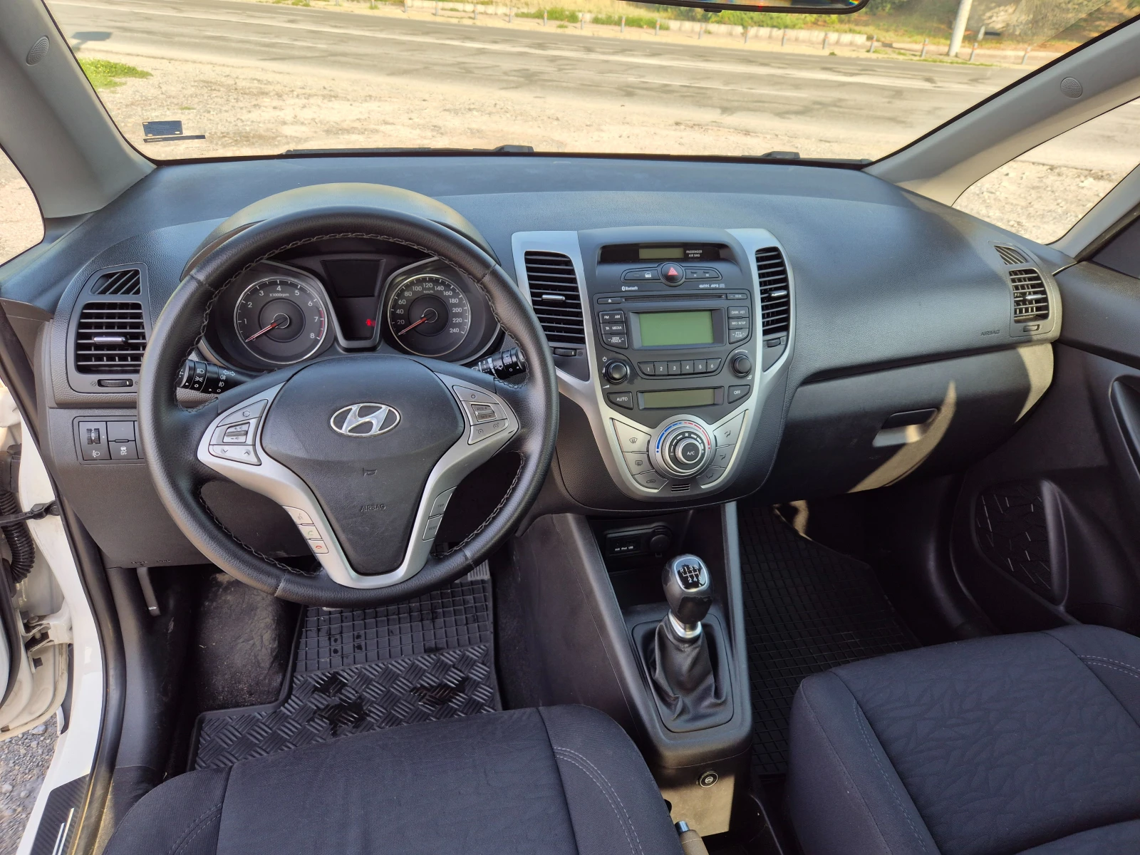 Hyundai Ix20 1.6i ���.�����. | Mobile.bg � ����������� 14
