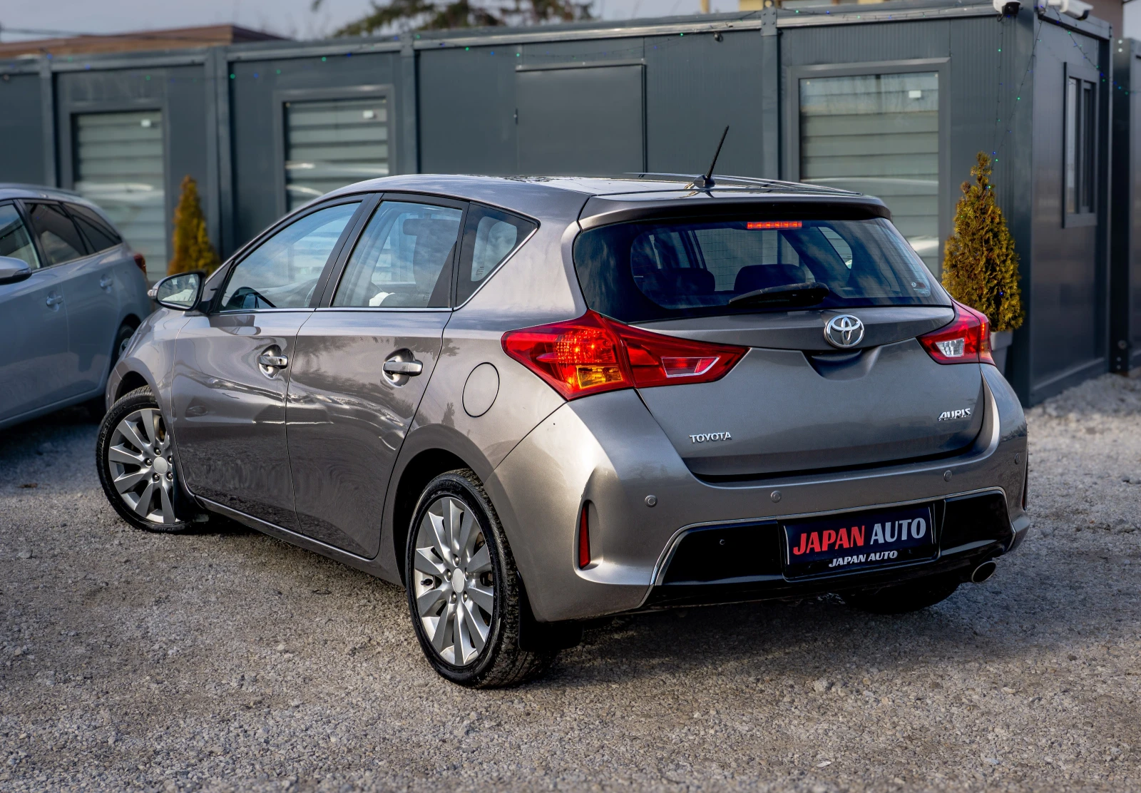 Toyota Auris 2.0 D-4D С ГАРАНЦИЯ! ТОП! - изображение 6