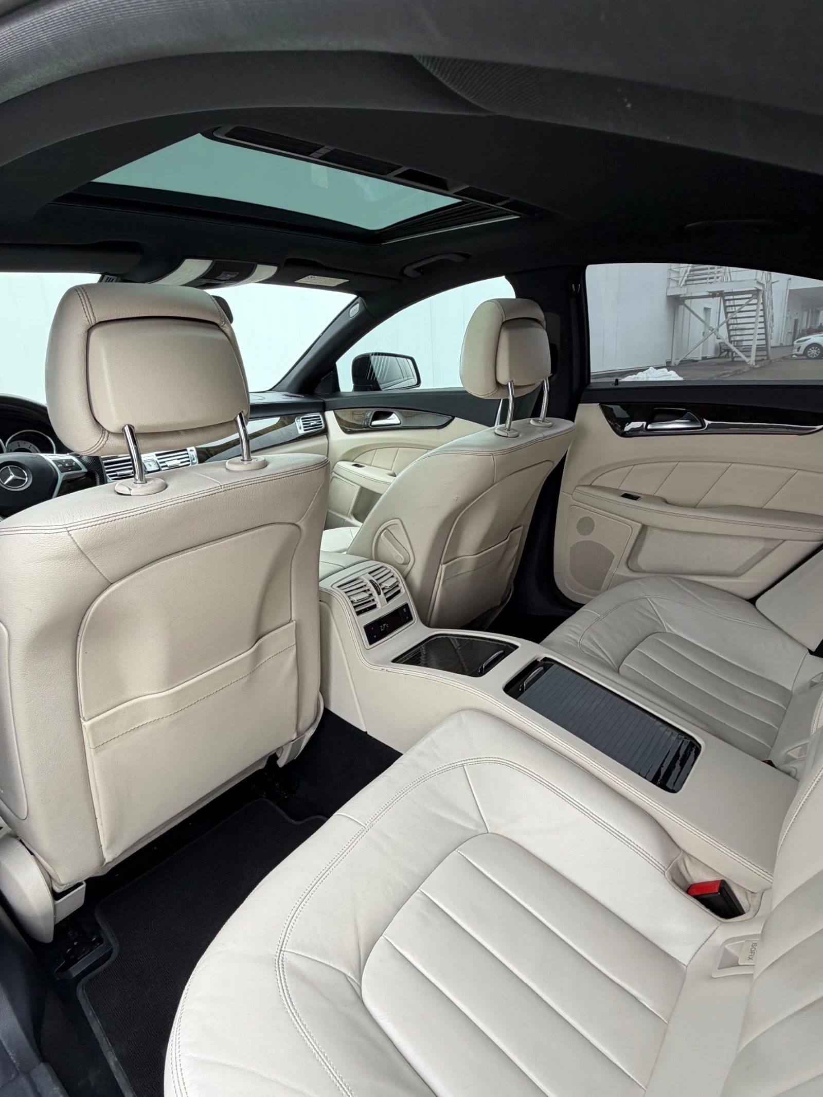 Mercedes-Benz CLS 350  4 MATIC AMG LINE, снимка 16 - Автомобили и джипове - 53749873