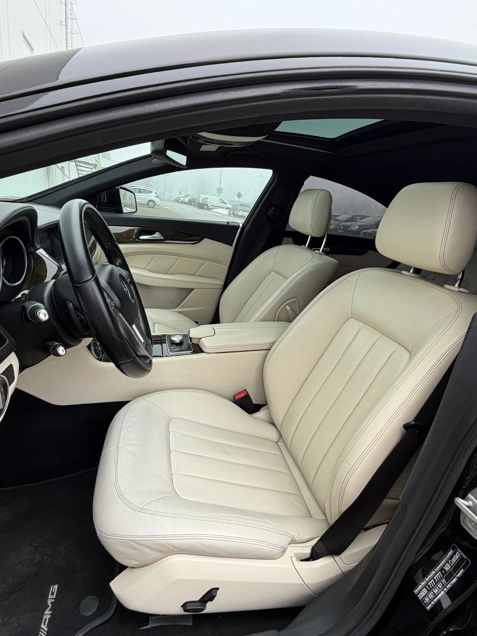 Mercedes-Benz CLS 350  4 MATIC AMG LINE, снимка 10 - Автомобили и джипове - 53749873