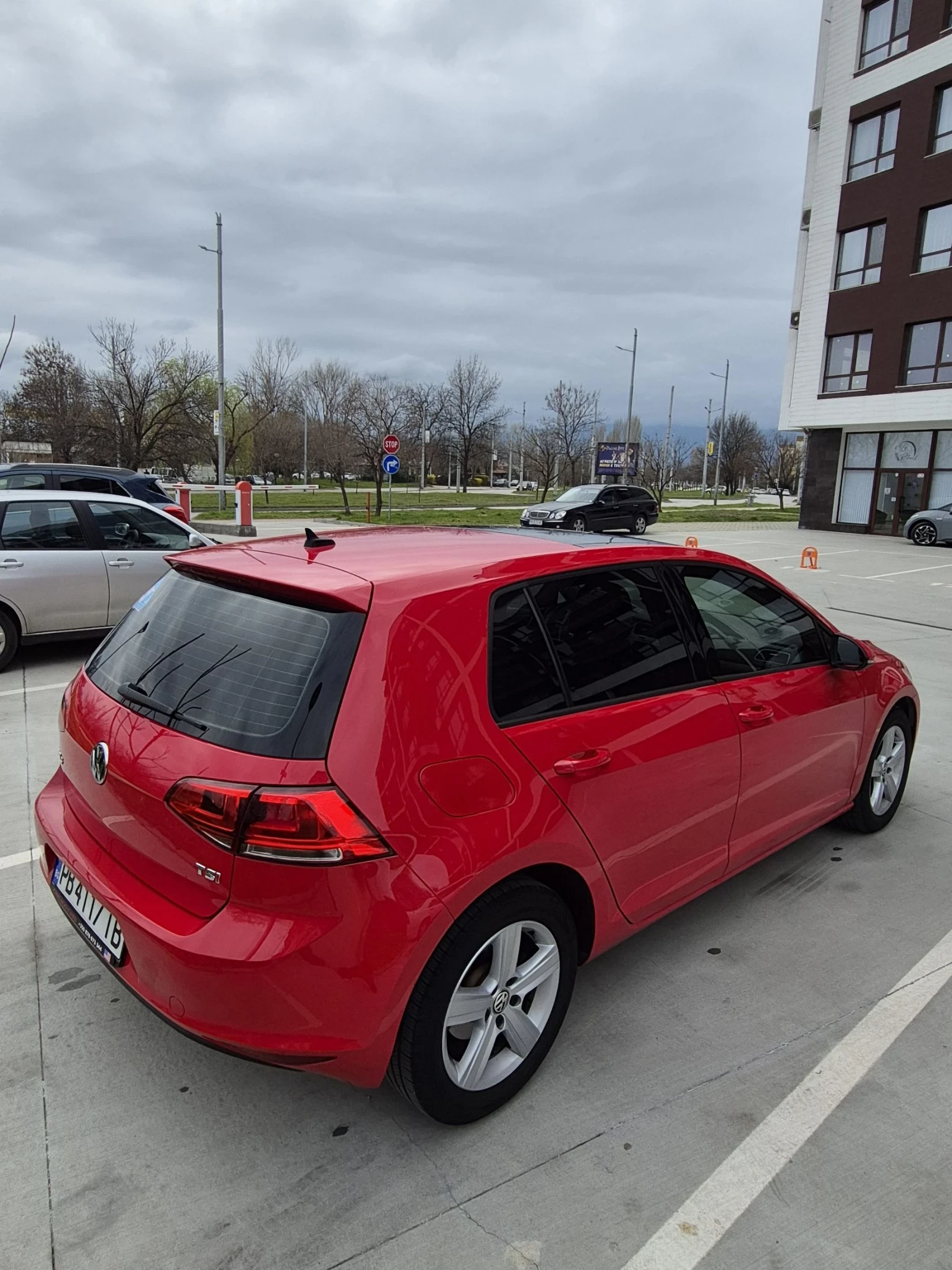 VW Golf 7, снимка 6 - Автомобили и джипове - 53935111