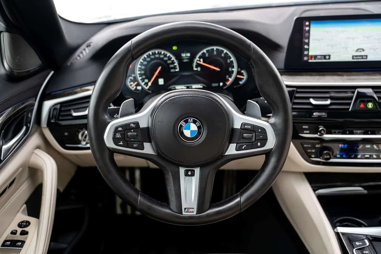 BMW 540 * xDrive * HEAD-UP * MASSAGE * KEYLESS * SUNROOF *, снимка 10 - Автомобили и джипове - 54333295