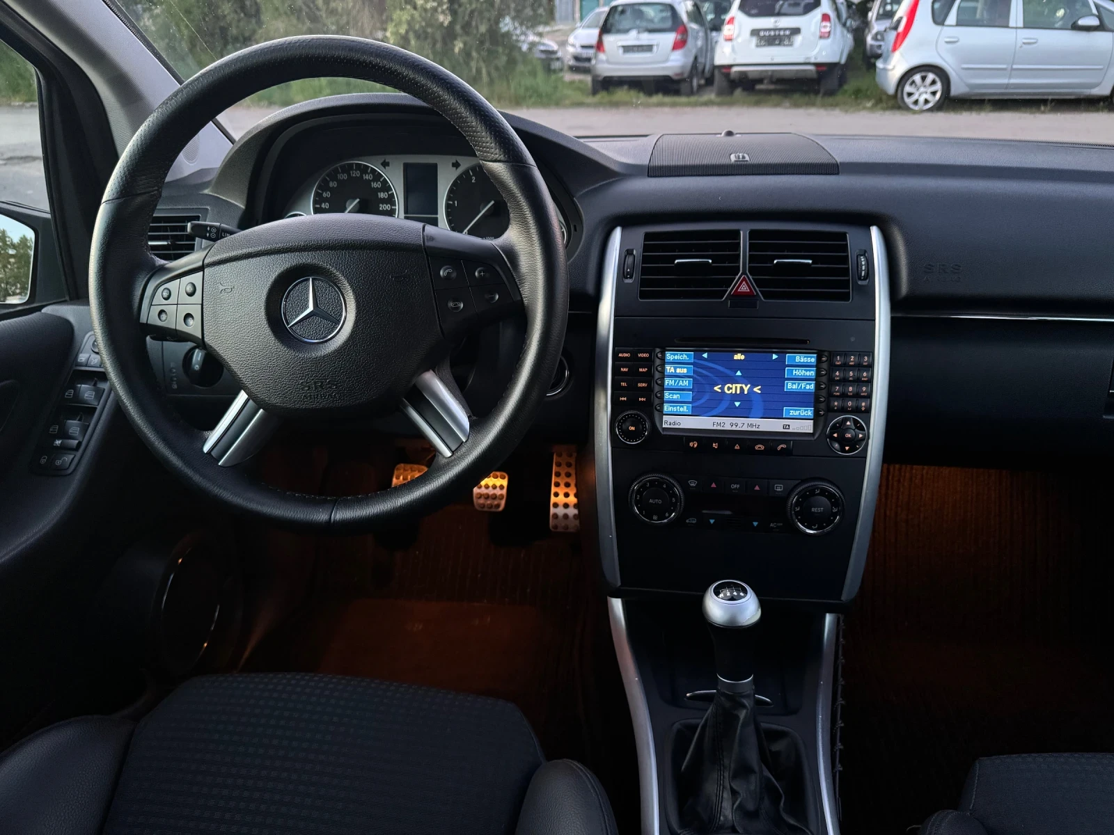 Mercedes-Benz B 180 CDi, снимка 9 - Автомобили и джипове - 54418406