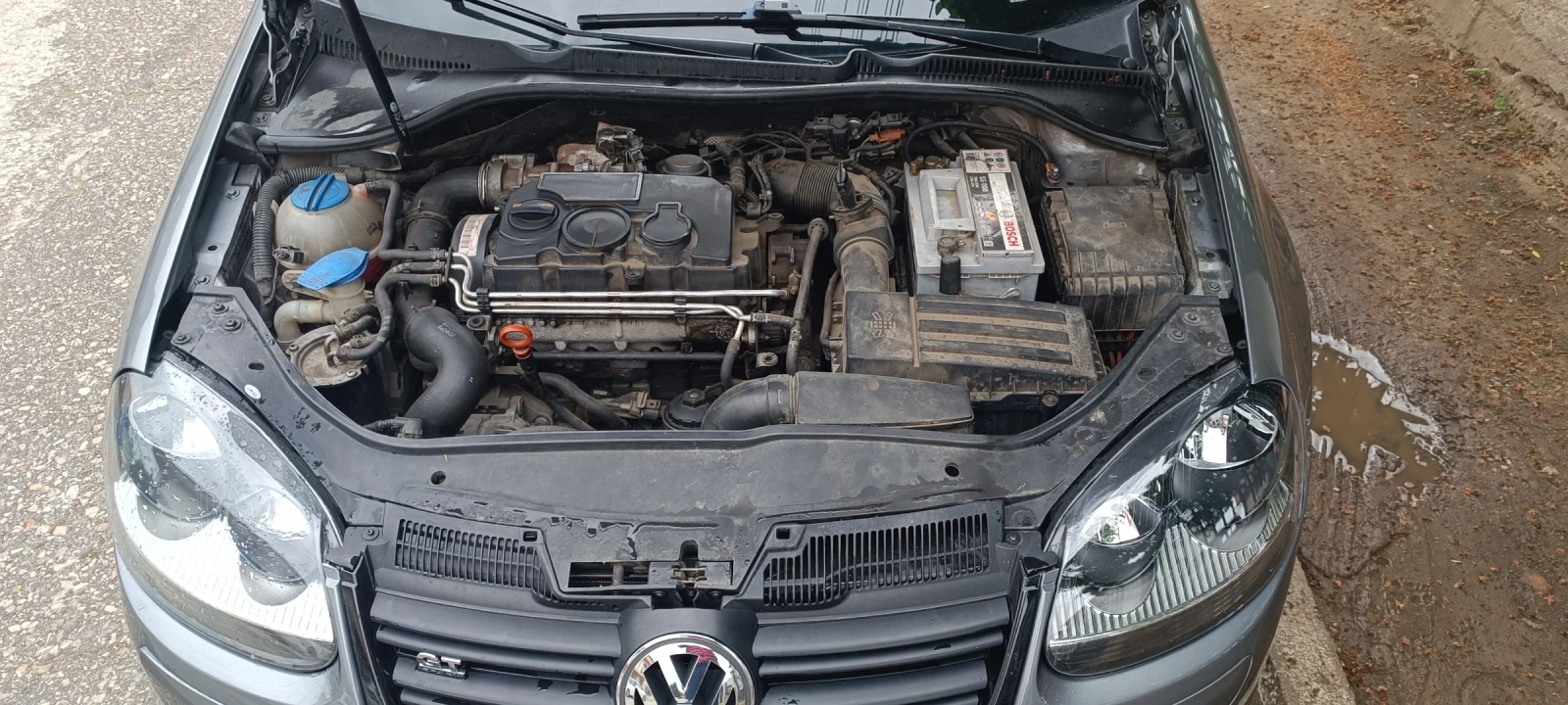 VW Golf GT 1.9 TDI, снимка 13 - Автомобили и джипове - 54484712