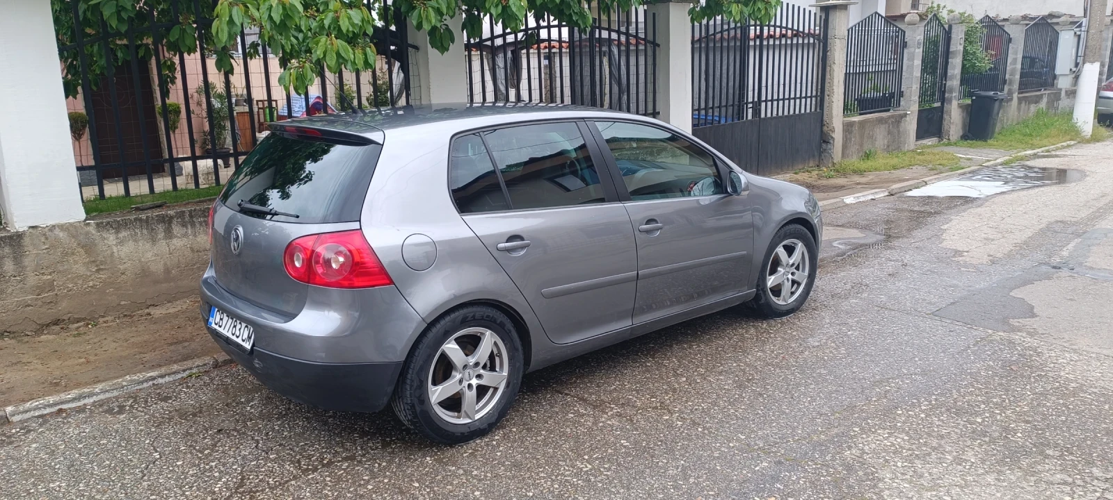 VW Golf GT 1.9 TDI, снимка 4 - Автомобили и джипове - 54484712