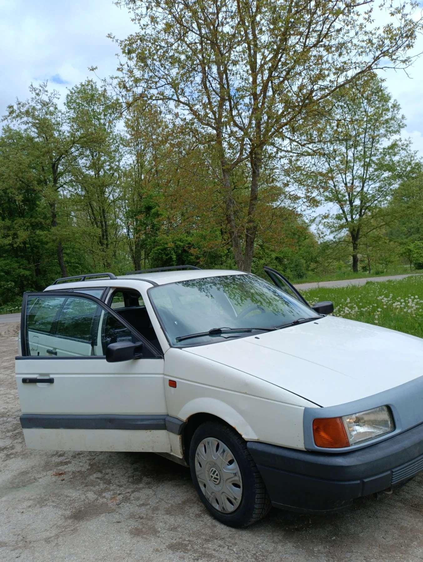 VW Passat, снимка 3 - Автомобили и джипове - 54487166