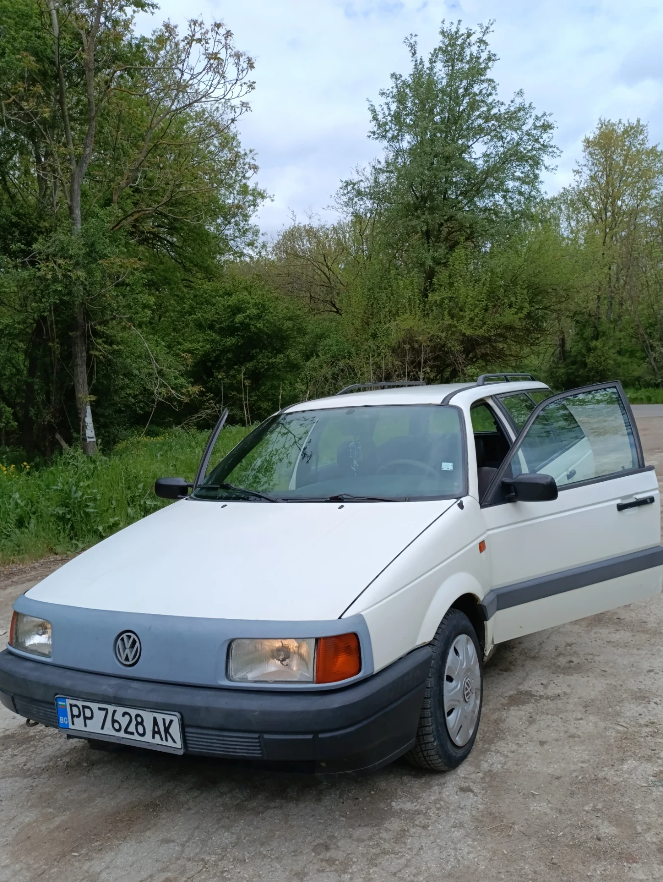 VW Passat, снимка 2 - Автомобили и джипове - 54487166