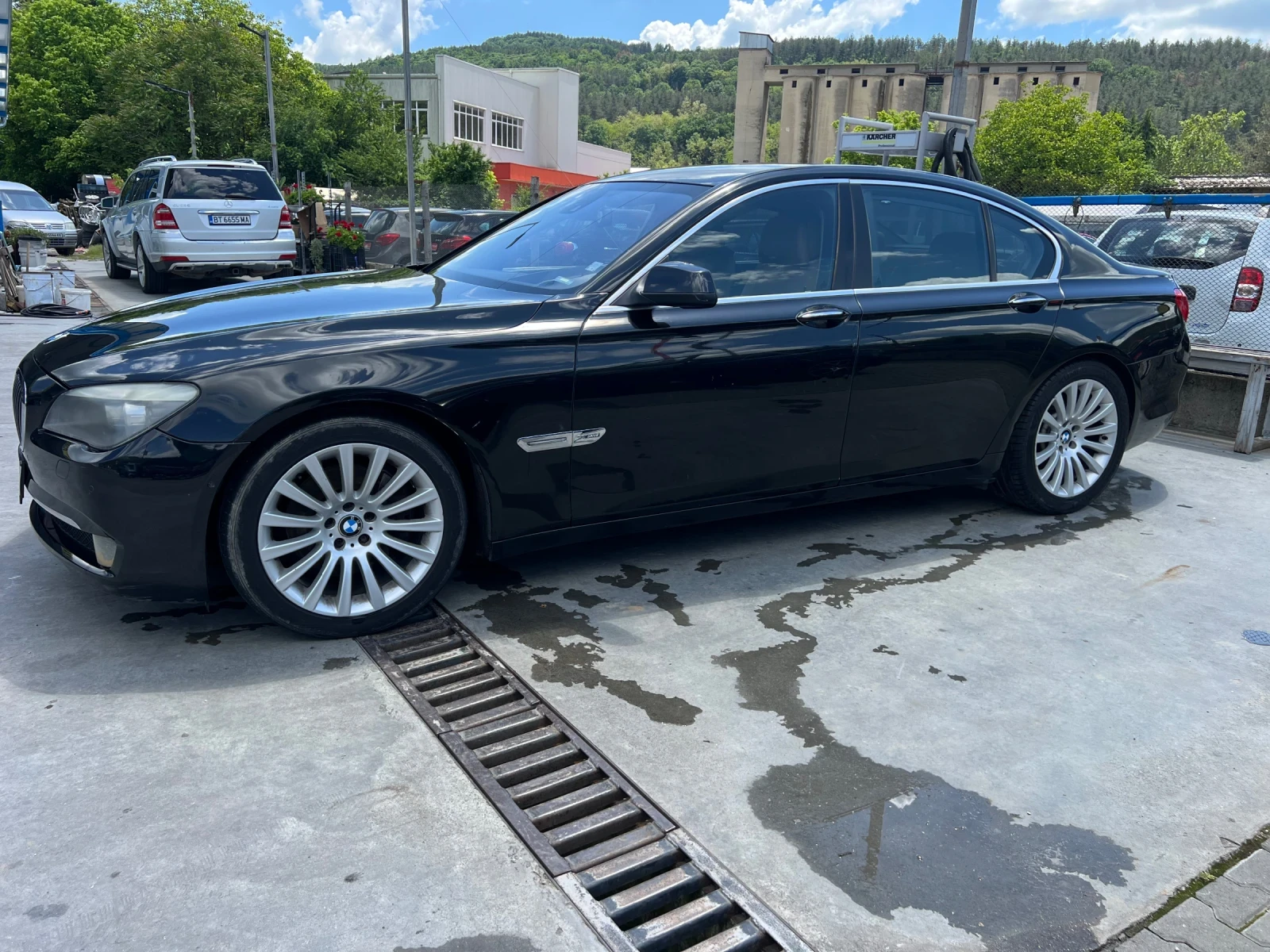 BMW 740