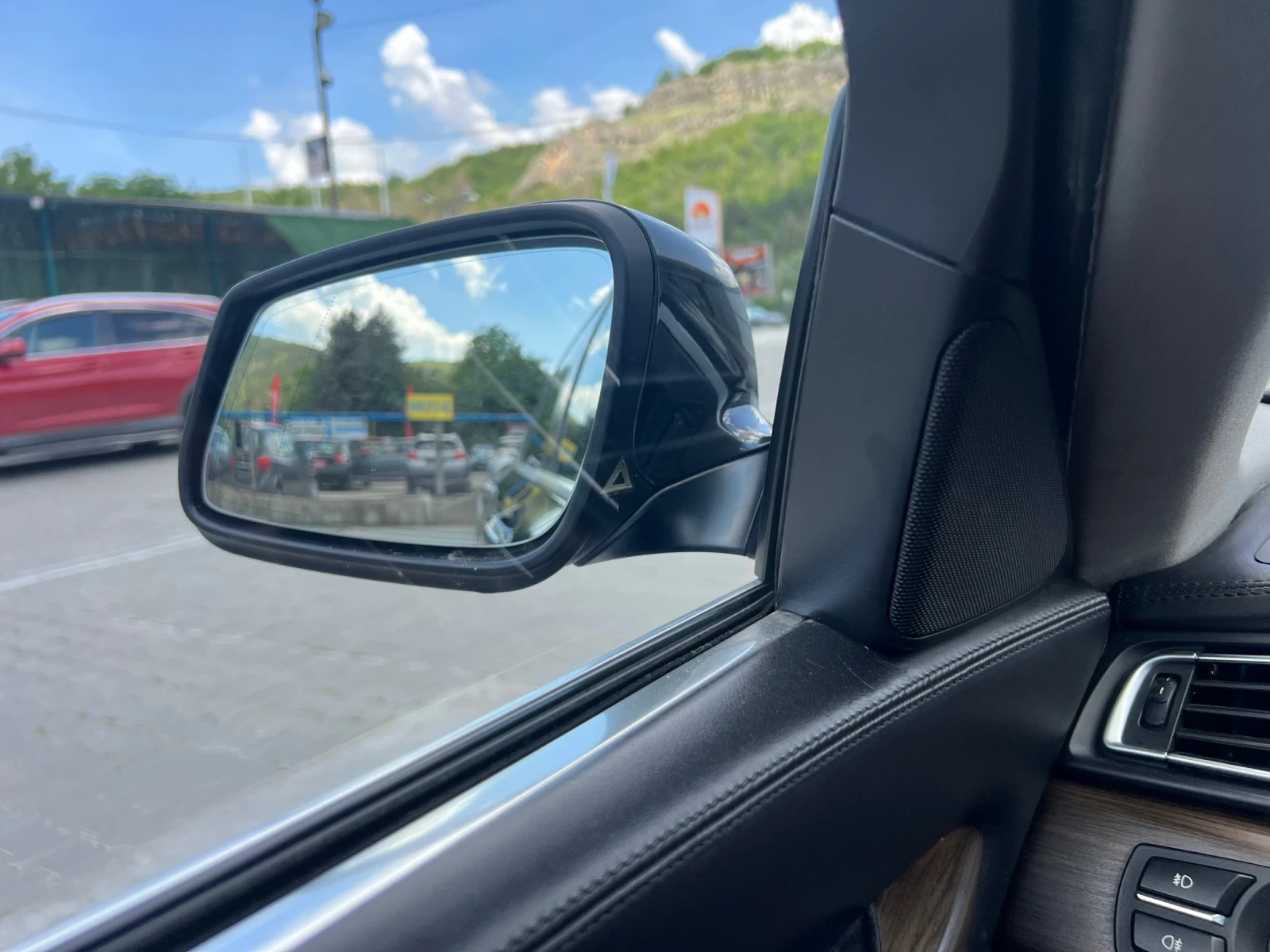 BMW 740, снимка 6 - Автомобили и джипове - 54692528