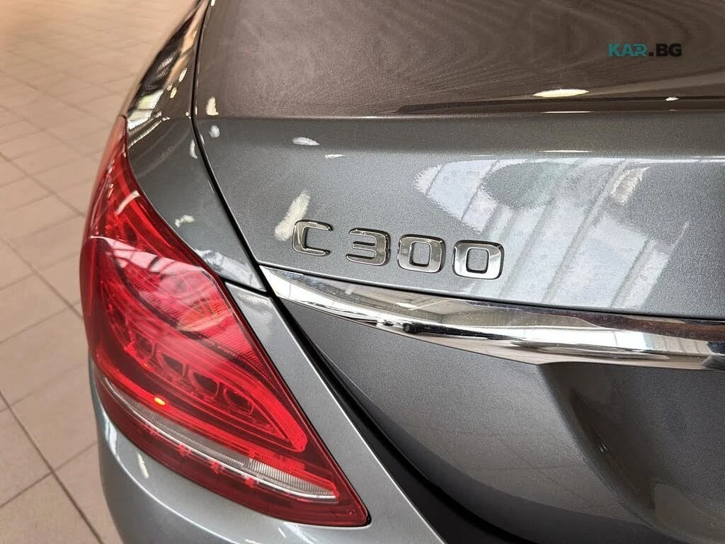 Mercedes-Benz C 300 4MATIC AMG Line (КРАЙНА цена до БЪЛГАРИЯ), снимка 10 - Автомобили и джипове - 54930616