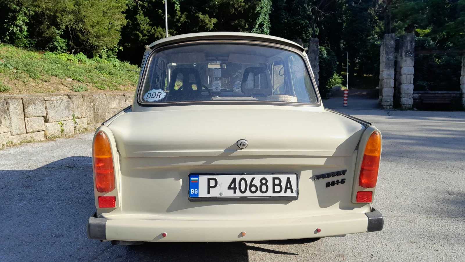 Trabant 601, снимка 6 - Автомобили и джипове - 55093258