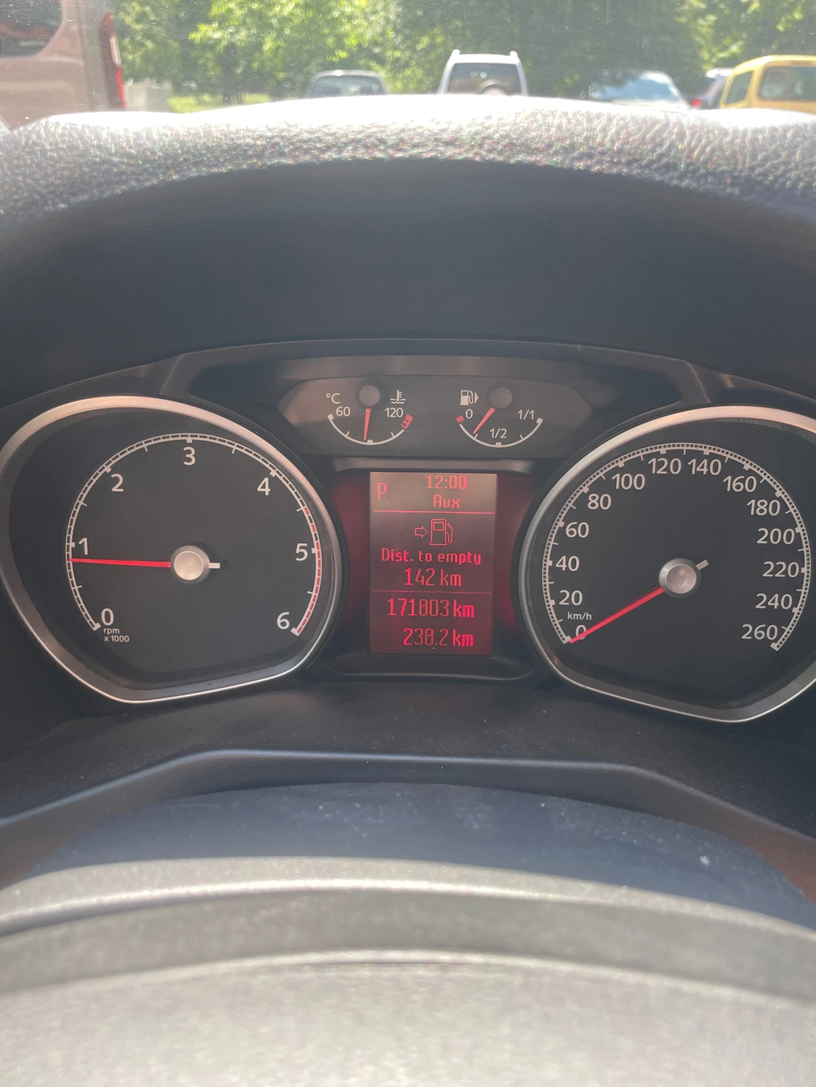 Ford Mondeo 2.0 tdci Ghia, снимка 8 - Автомобили и джипове - 55689645