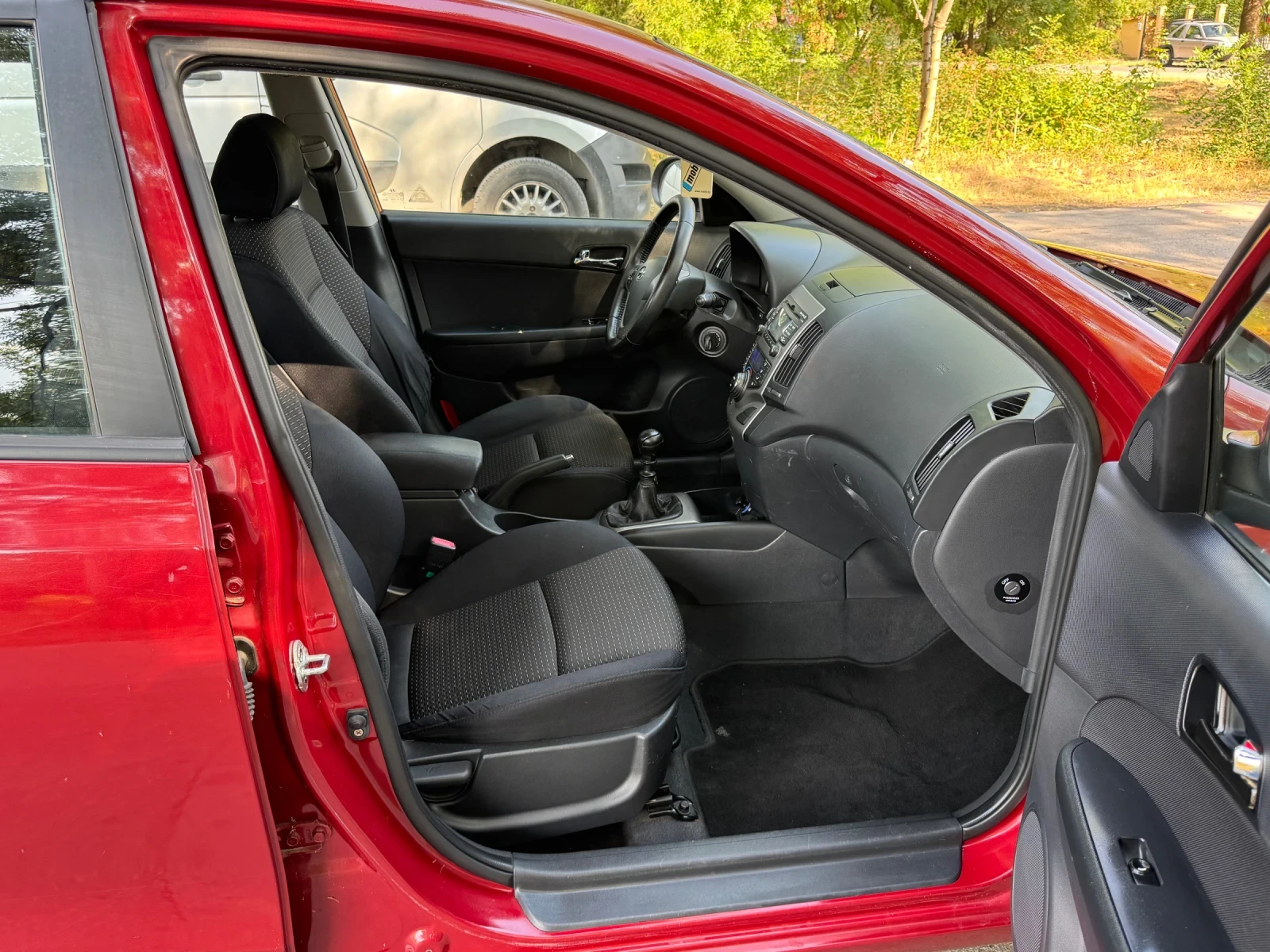 Hyundai I30 | Mobile.bg � ����������� 10