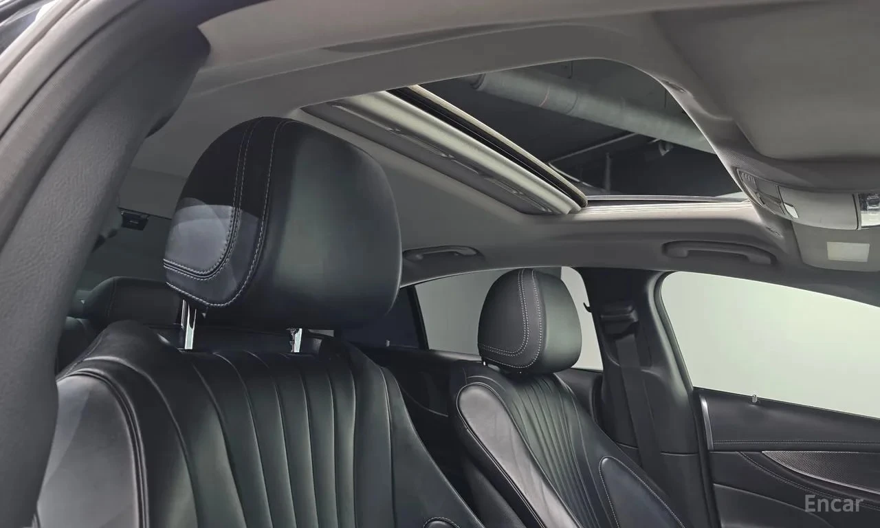 Mercedes-Benz CLS 300 * CLS300d AMG Line* АВТОКРЕДИТ* , снимка 17 - Автомобили и джипове - 55991221