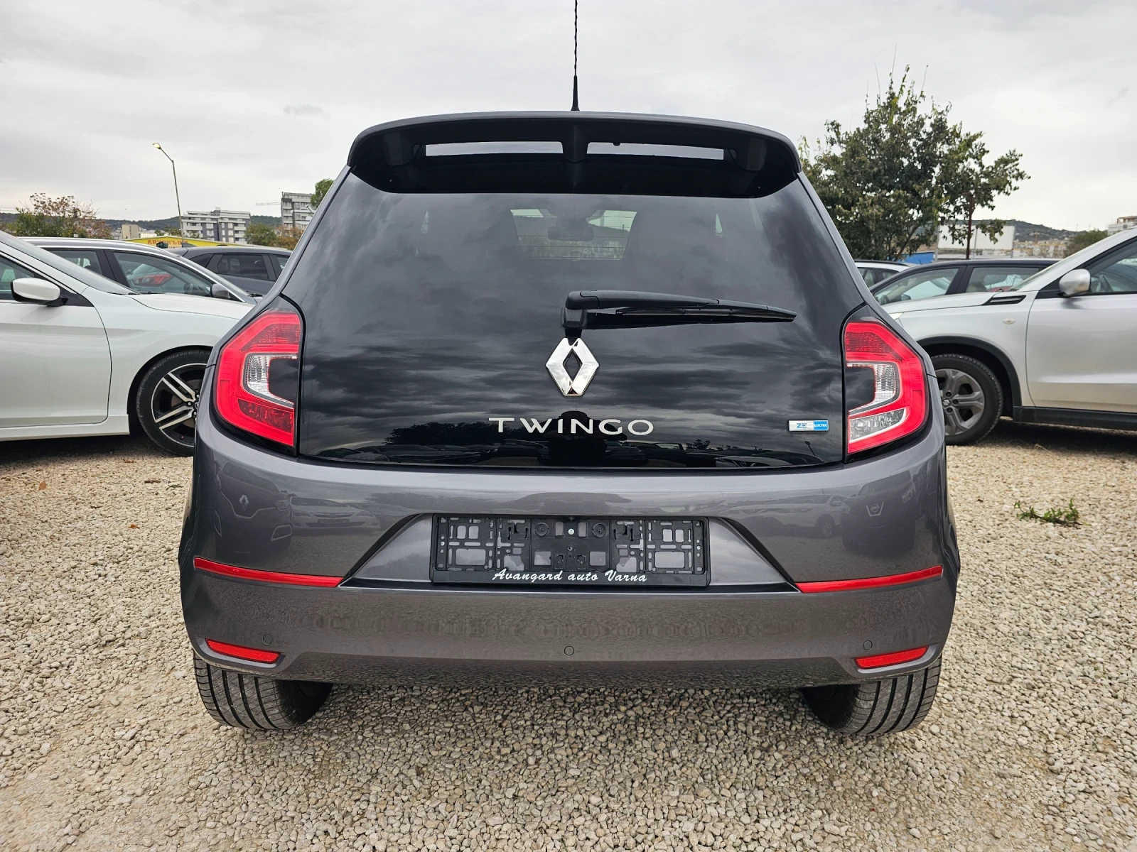 Renault Twingo 22kWh, 82к.с., снимка 5 - Автомобили и джипове - 56571509