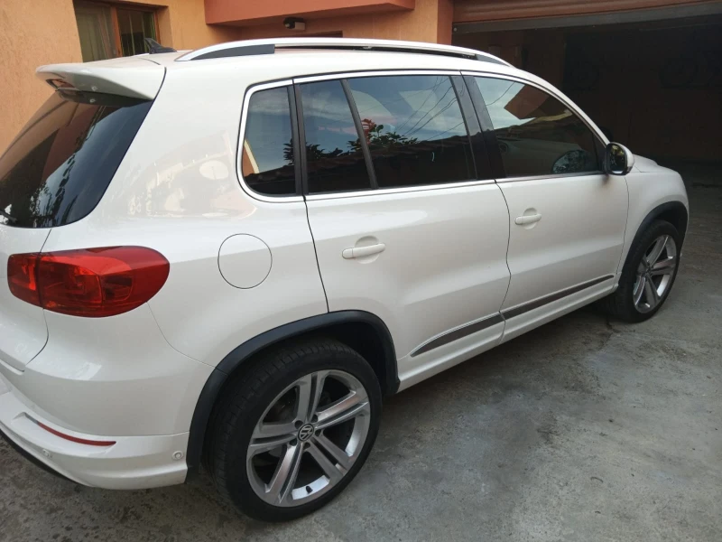 VW Tiguan, снимка 8 - Автомобили и джипове - 47367034