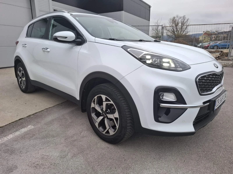 Kia Sportage 1.6  Gdi EX Гаранция, снимка 3 - Автомобили и джипове - 52837336