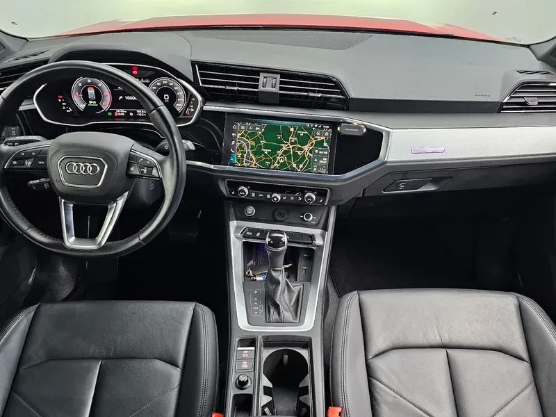 Audi Q3 35 TDI PREMIUM, снимка 7 - Автомобили и джипове - 54751761