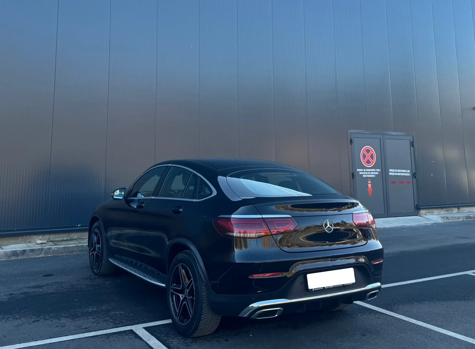 Mercedes-Benz GLC 300 Coupe AMG 4MATIC - изображение 6