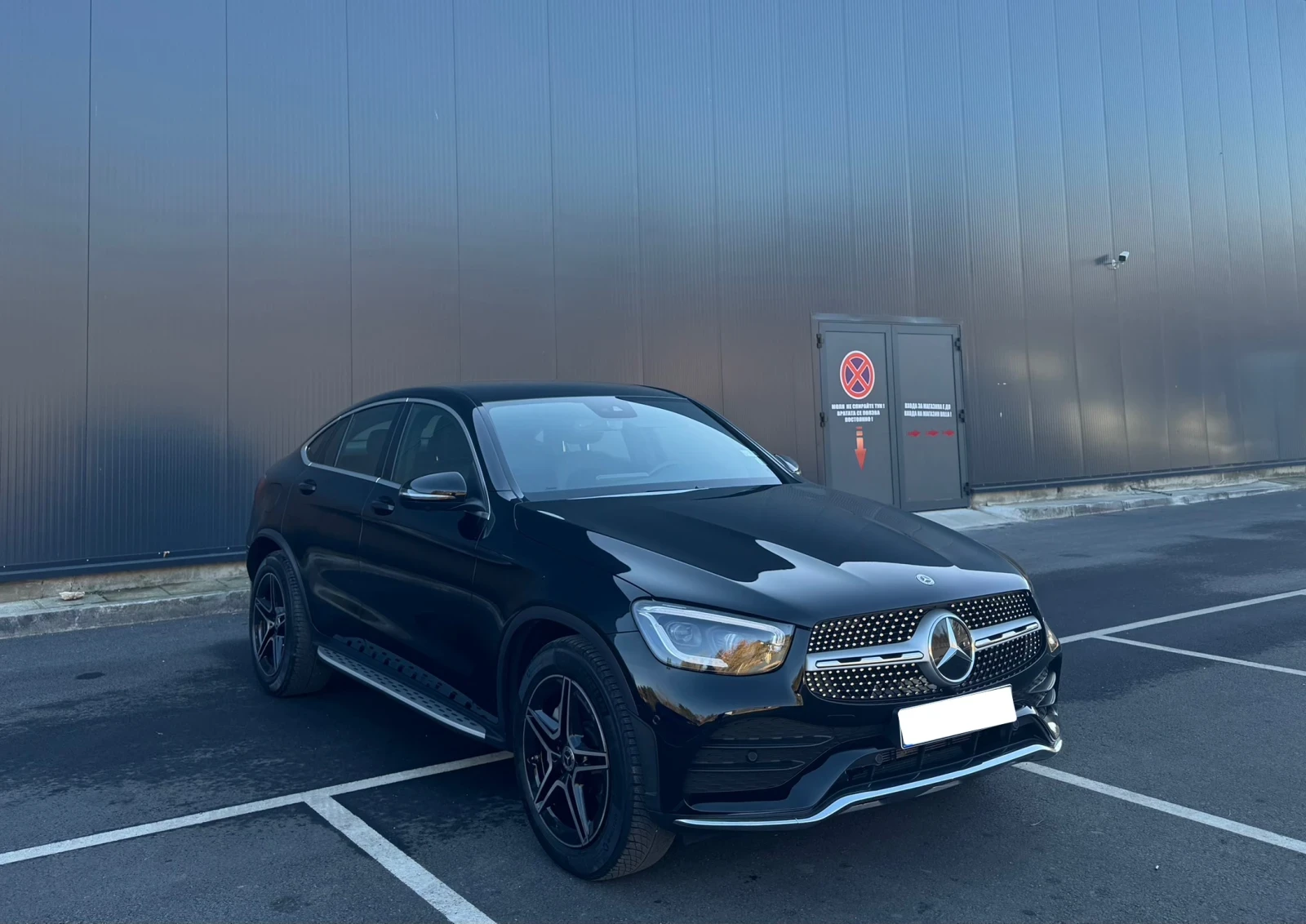 Mercedes-Benz GLC 300 Coupe AMG 4MATIC - изображение 2