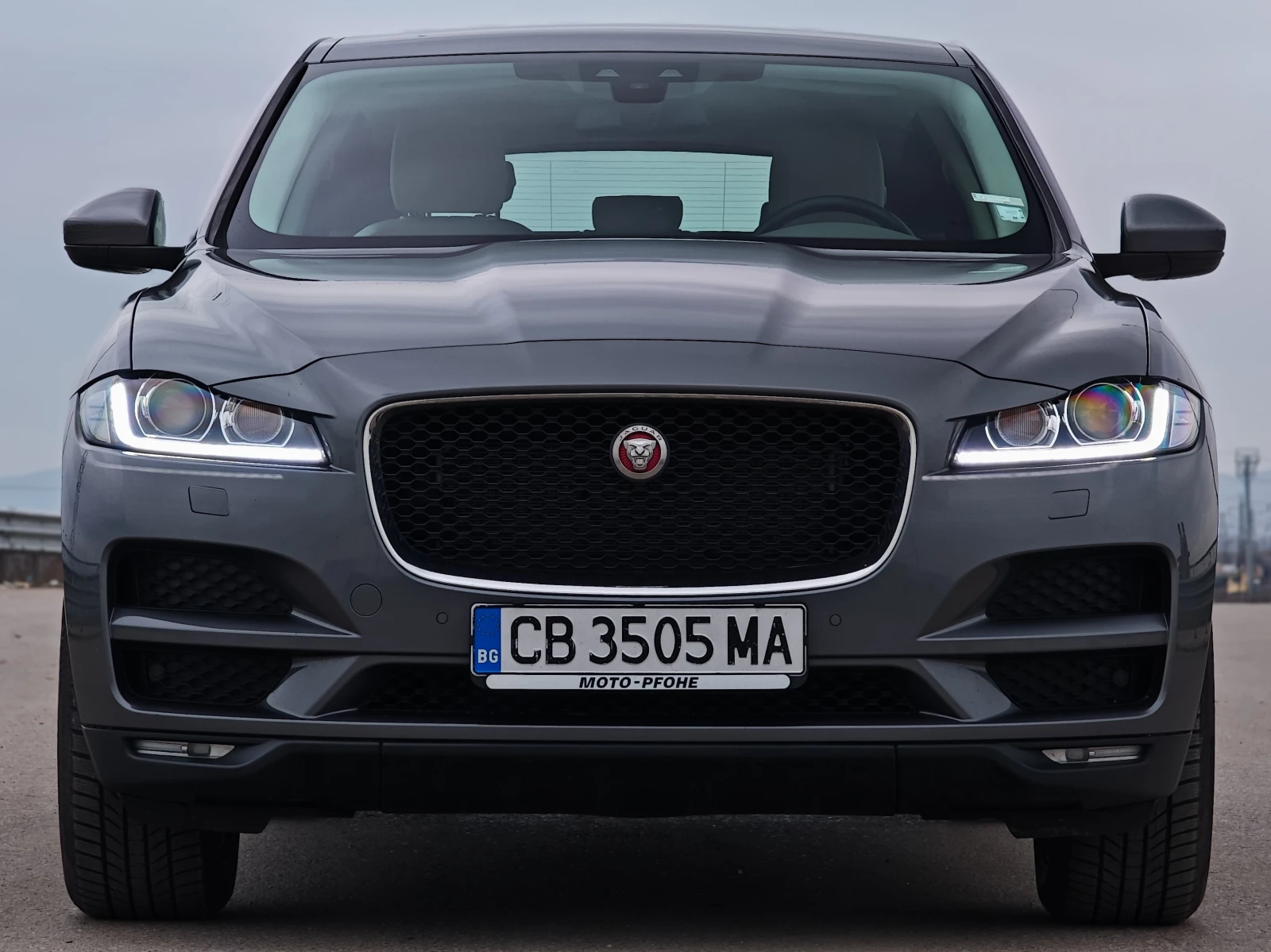 Jaguar F-PACE 2.0D 4x4 manual ново турбо и ангренаж - изображение 3