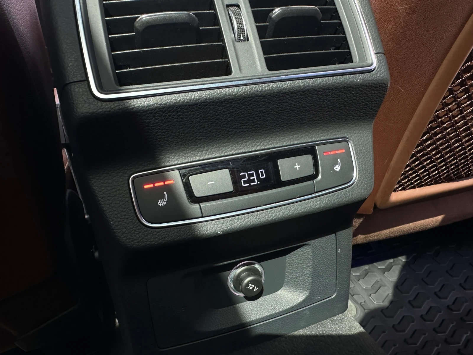 Audi Q5 2.0T - Prestige, снимка 16 - Автомобили и джипове - 54274097