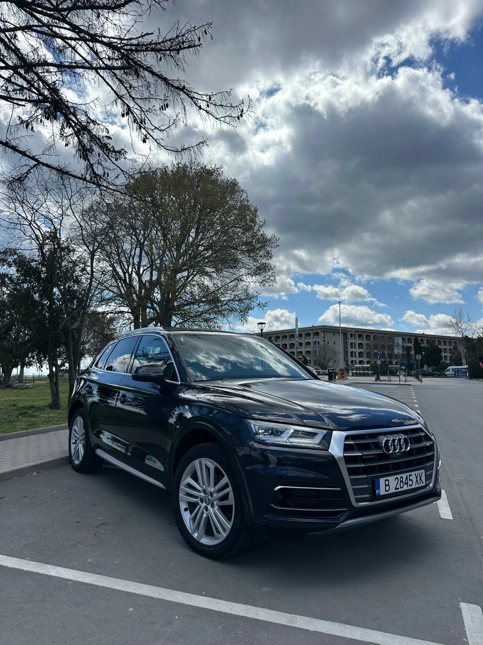 Audi Q5 2.0T - Prestige, снимка 3 - Автомобили и джипове - 54274097
