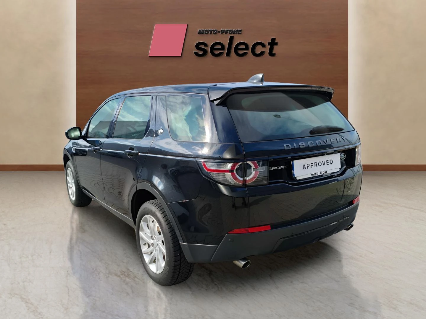 Land Rover Discovery Sport 2.0, снимка 7 - Автомобили и джипове - 54540828