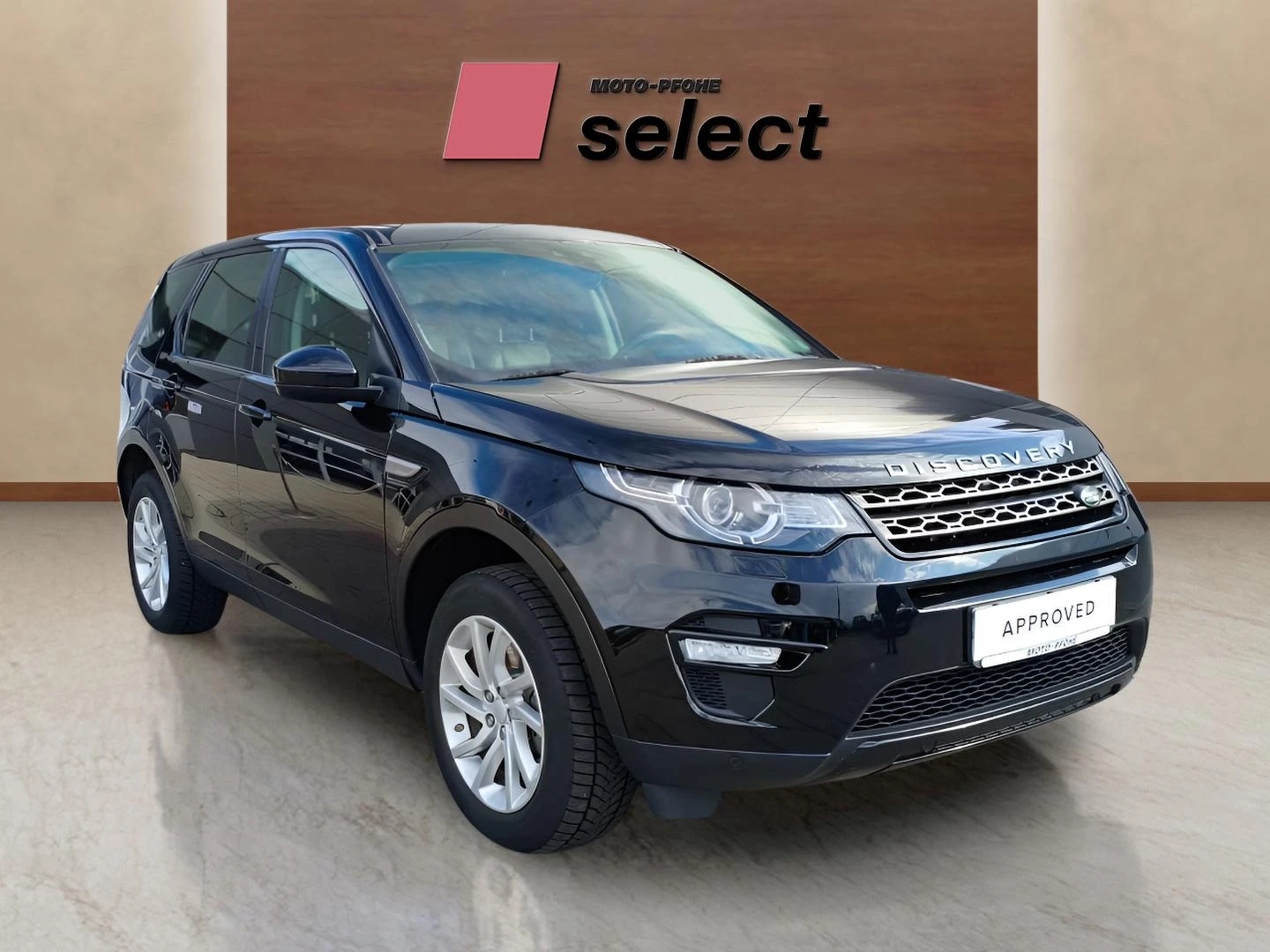 Land Rover Discovery Sport 2.0, снимка 3 - Автомобили и джипове - 54540828