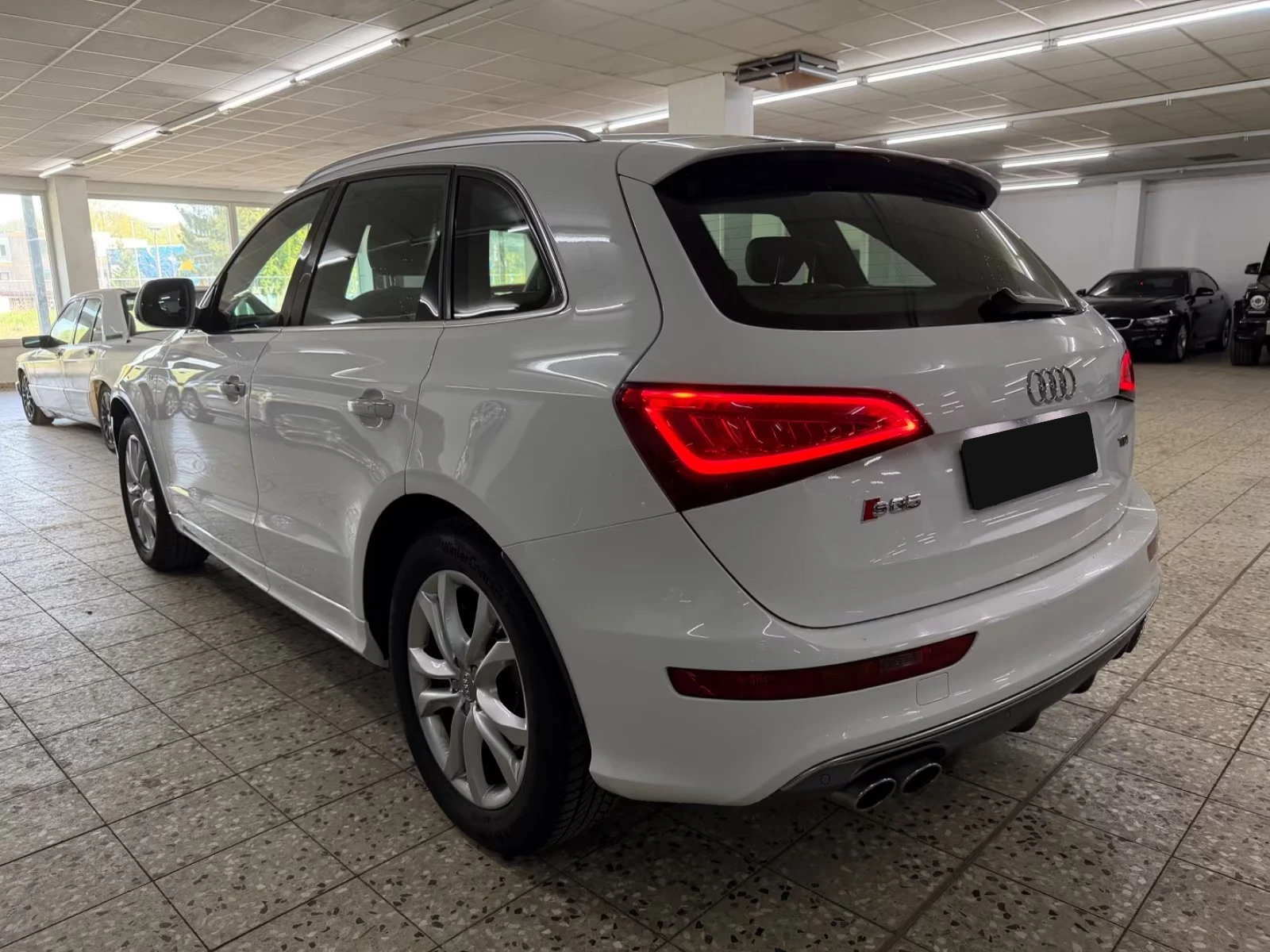 Audi SQ5 Competition3.0TDI/326кс/Quattro| 1Собственик| , снимка 4 - Автомобили и джипове - 55101097
