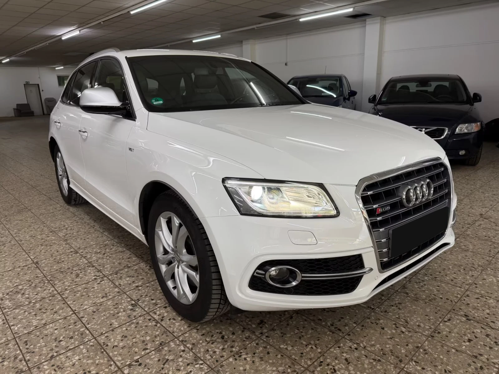 Audi SQ5 Competition3.0TDI/326кс/Quattro| 1Собственик| , снимка 3 - Автомобили и джипове - 55101097
