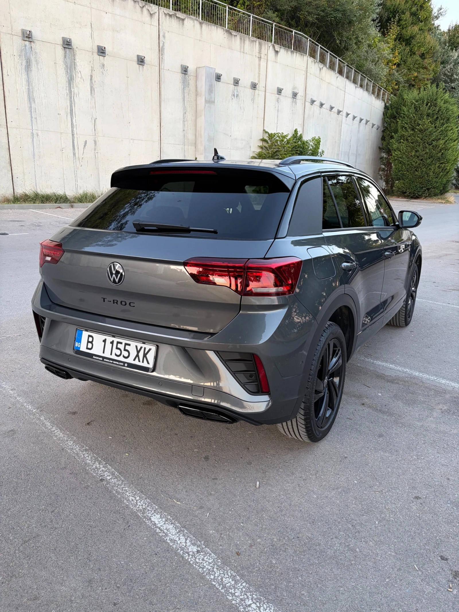 VW T-Roc с фабрична гаранция, снимка 8 - Автомобили и джипове - 56127895