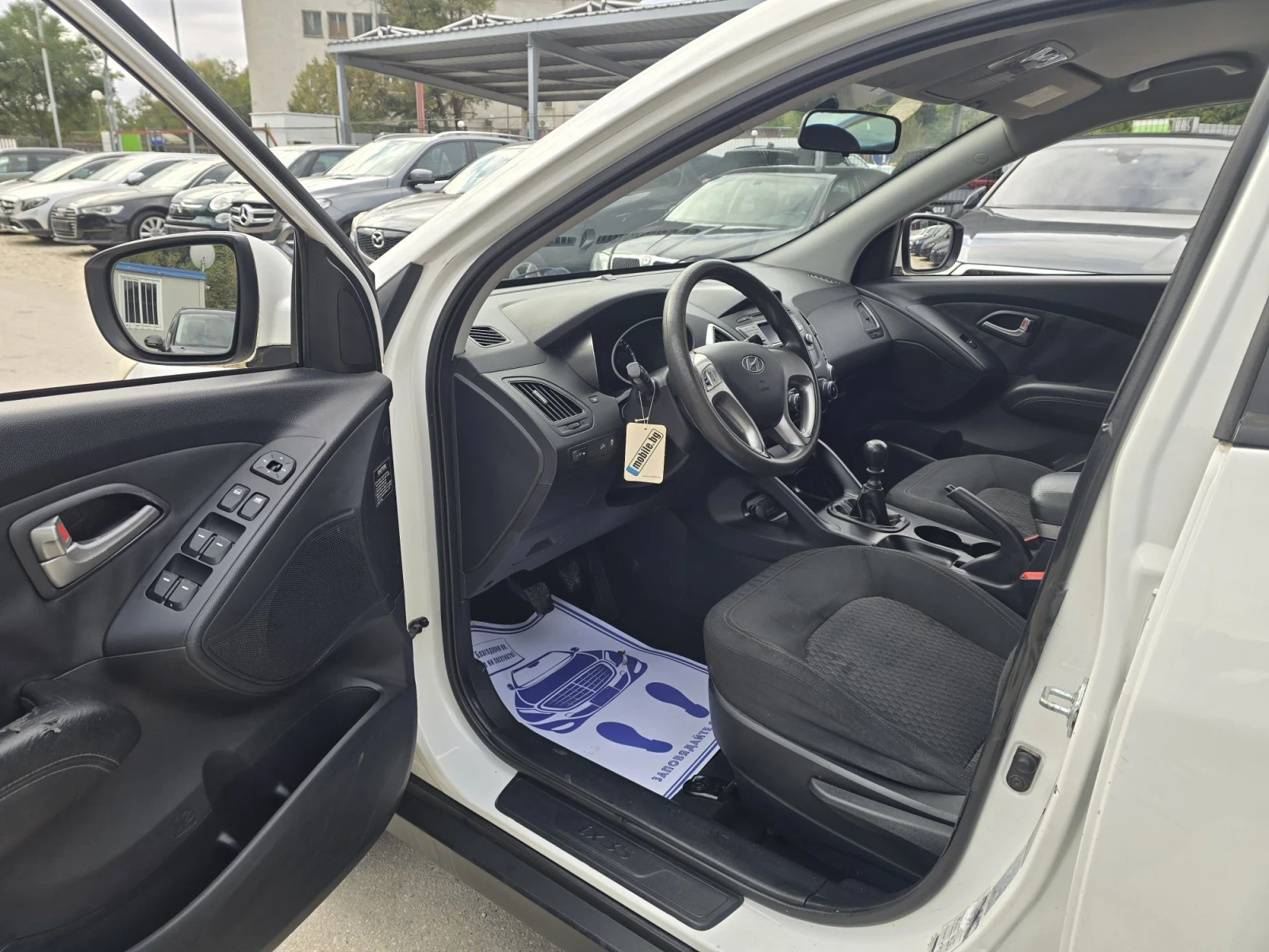 Hyundai IX35 1.7CRDI  2WD  116к.с , снимка 11 - Автомобили и джипове - 56225430