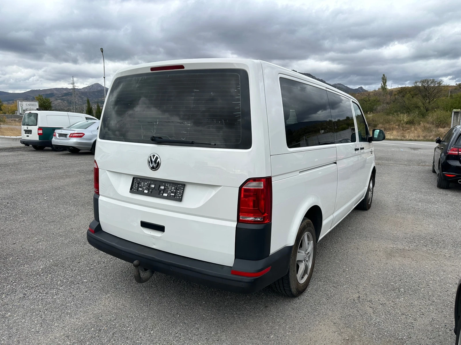 VW T6 ДЪЛГА БАЗА* 8+ 1* 2.0TDI* 150к.с - изображение 4